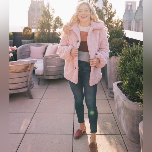 Gal Meets Glam Willa Teddy Coat in Cream